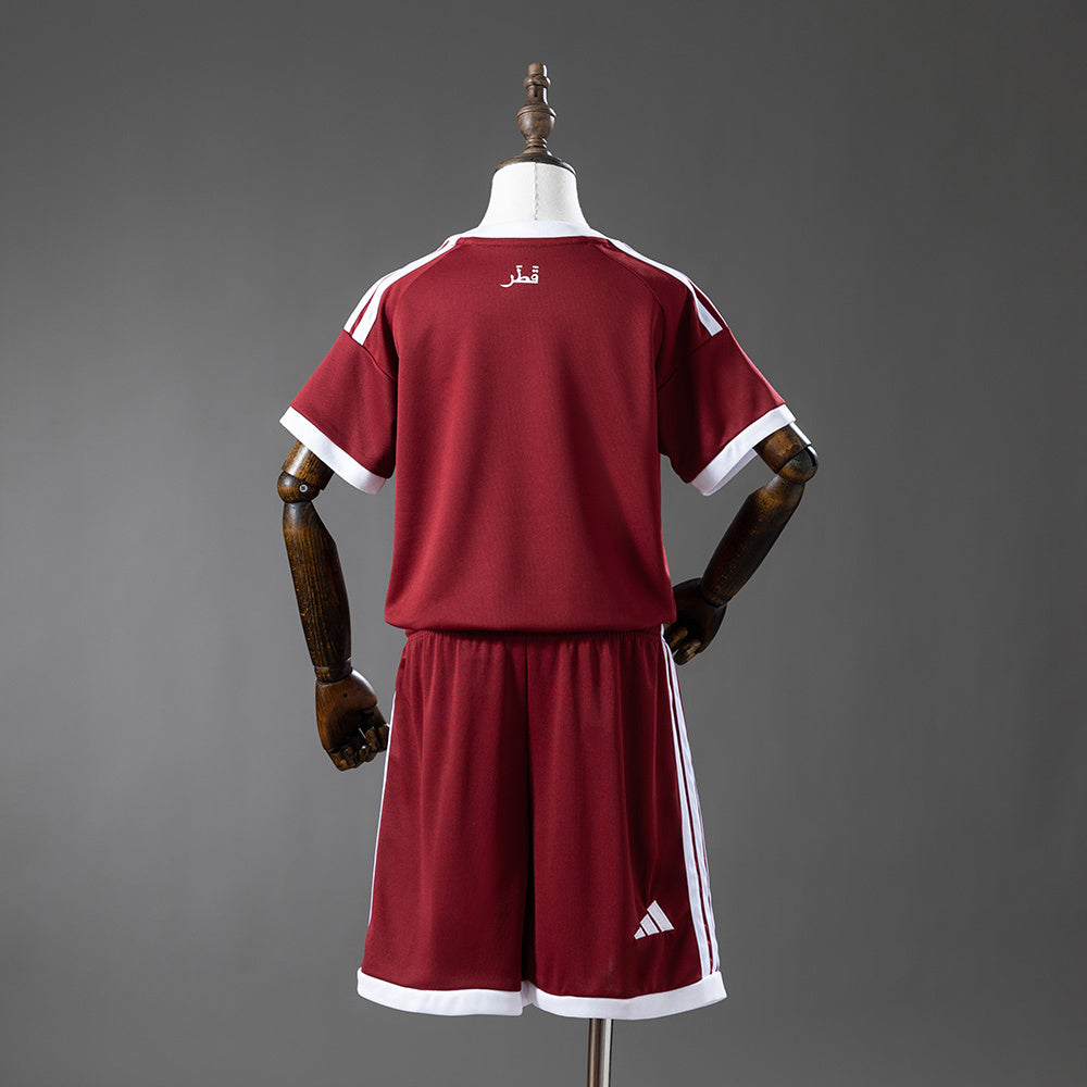 Kit Infantil Qatar Home 26/27 Adidas - Vinho