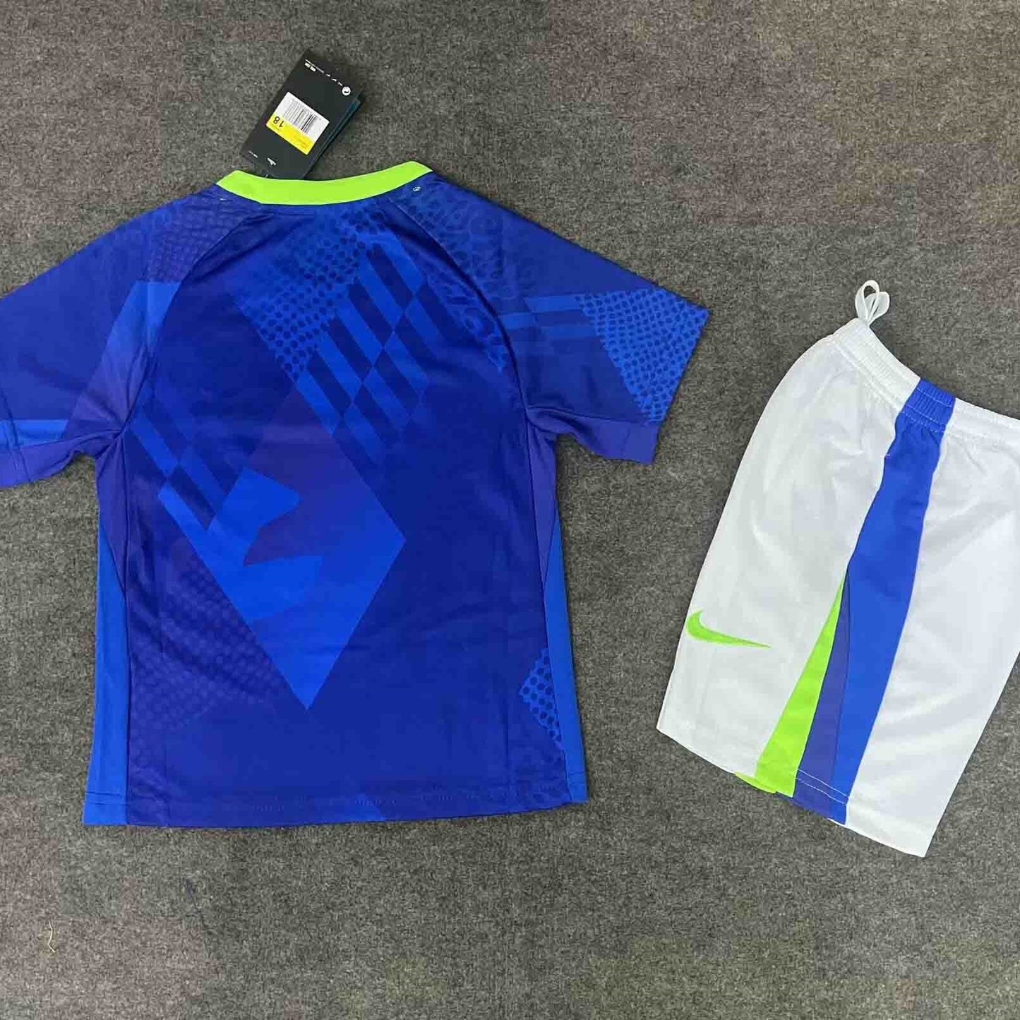 Kit Infantil Brasil Away 25/26 Nike - Azul