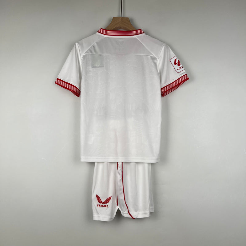 Kit Infantil Sevilla Home 23/24 Unissex Castore - Branco