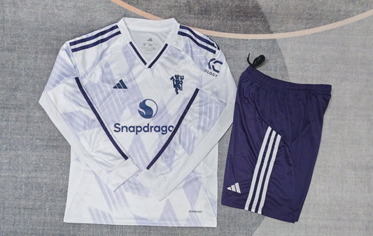 Kit infantil Manchester United Away Manga Longa 25/26 . Adidas - Branco