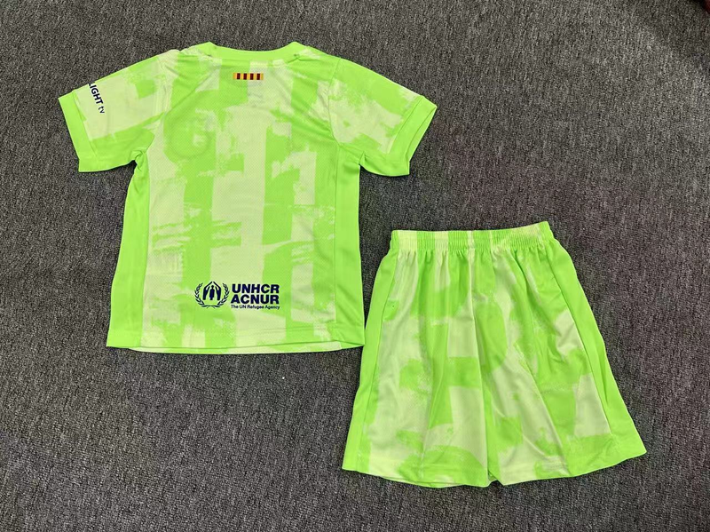 Kit Infantil Barcelona Third 24/25 Camisa + Shorts Nike Unissex - Verde