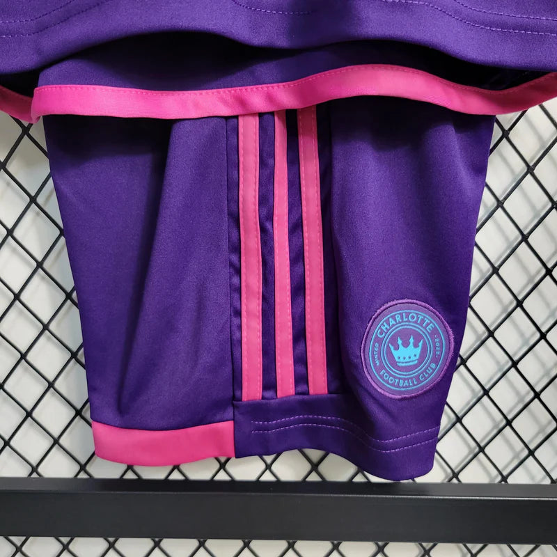 Kit Infantil Charlotte Away 24/25  Unissex Adidas - Roxo