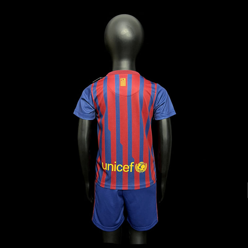 Kit Infantil Barcelona Retrô Home 2011 Camisa + Shorts Nike  Unissex - Grená