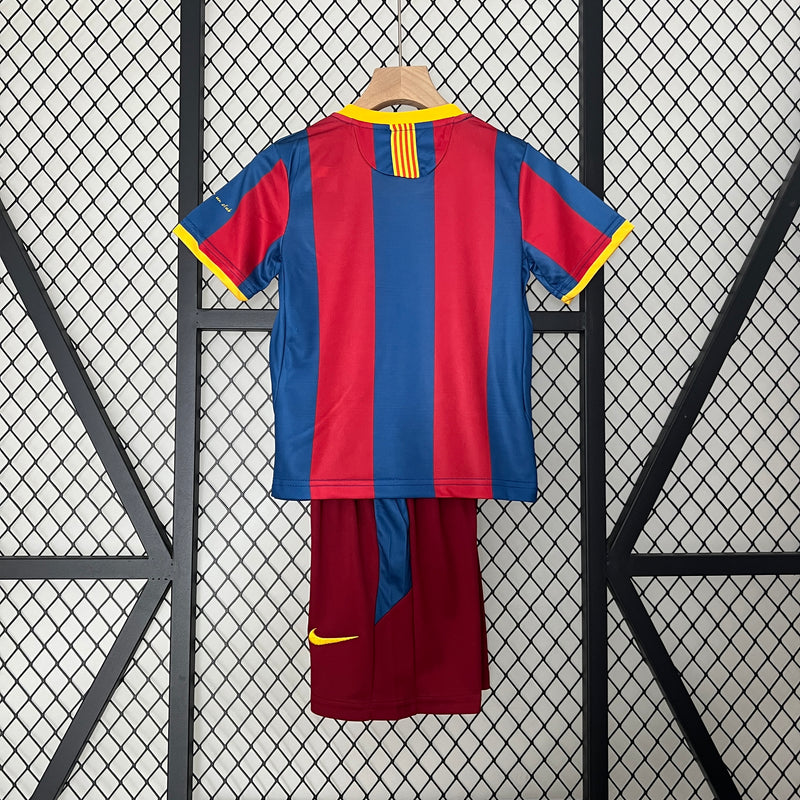 Kit Infantil Barcelona Retrô Home 2011 Camisa + Shorts Nike  Unissex - Grená