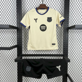 Kit Infantil Barcelona Away 25/26 Camisa + Shorts Nike Unissex - Bege