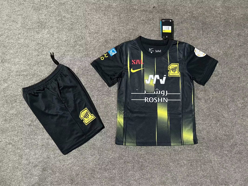 Kit Infantil Al ITTIHAD Away 23/24 Nike Unissex - Preta