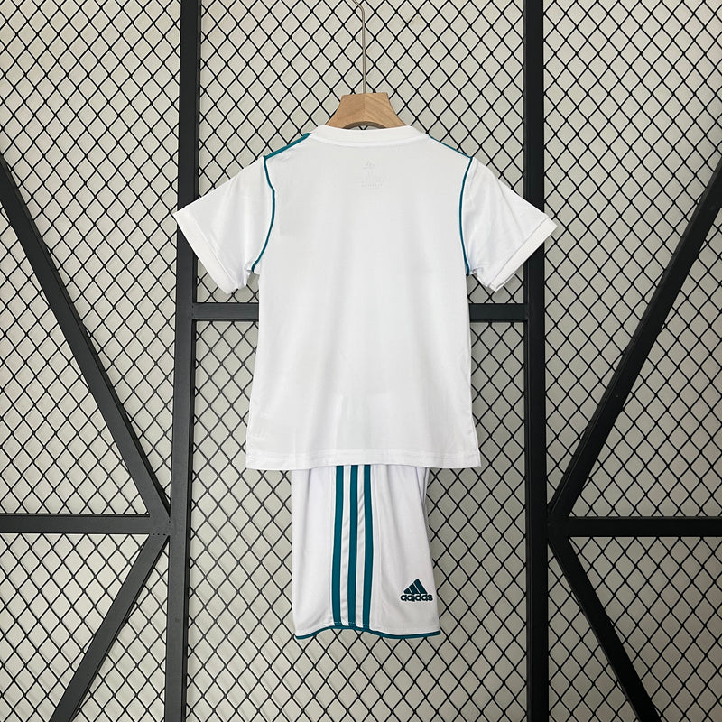 Kit Infantil Real Madrid Retrô Home 2017 Camisa + Shorts Adidas Unissex - Branca