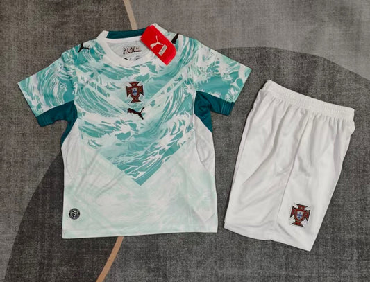Kit Infantil Portugal Away 26/27 Puma  - Verde e Branca