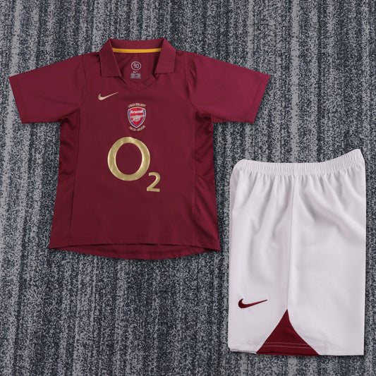 Kit Infantil Arsenal Away Retrô 03/04 Nike - Vermelho Vinho