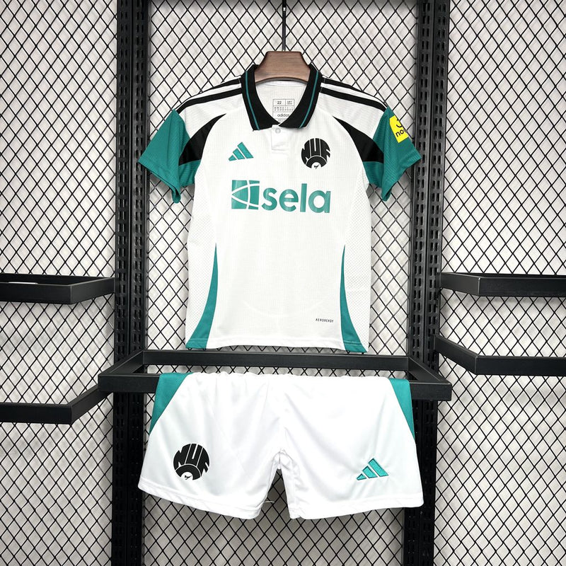 Kit Infantil Newcastle Third 24/25 Unissex Adidas - Branca e Verde