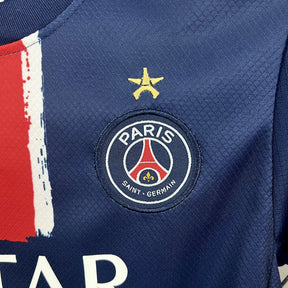 Kit Infantil PSG Home 24/25 Com a Estrela Unissex Nike  - Azul e Vermelho