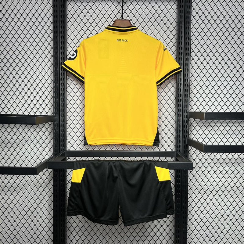 Kit Infantil WOLVES Home 24/25 Sudu Unissex - Amarelo