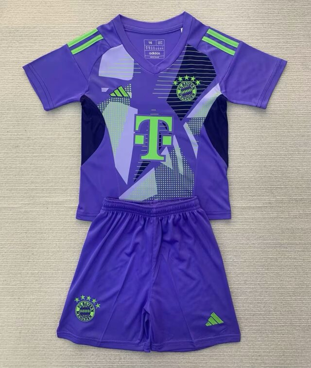 Kit Infantil Bayern De Munique Goleiro 24/25 Camisa + Shorts Adidas Unissex - Roxo