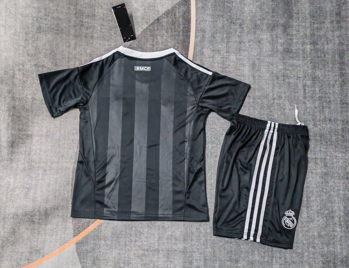 Kit Infantil Real Madrid Third 25/26 Adidas Masculina - Preto