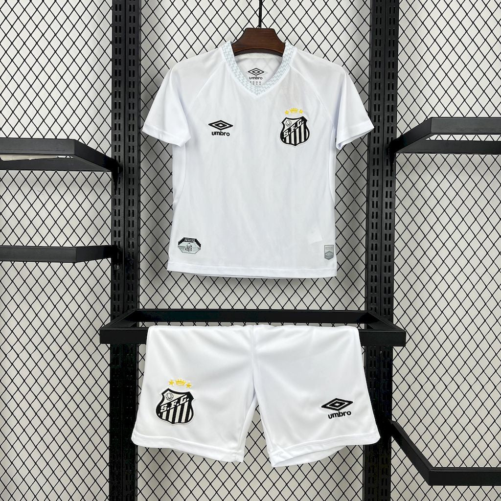 Kit Infantil Santos Home 25/26 Camisa + Shorts  Umbro Unissex - Branco
