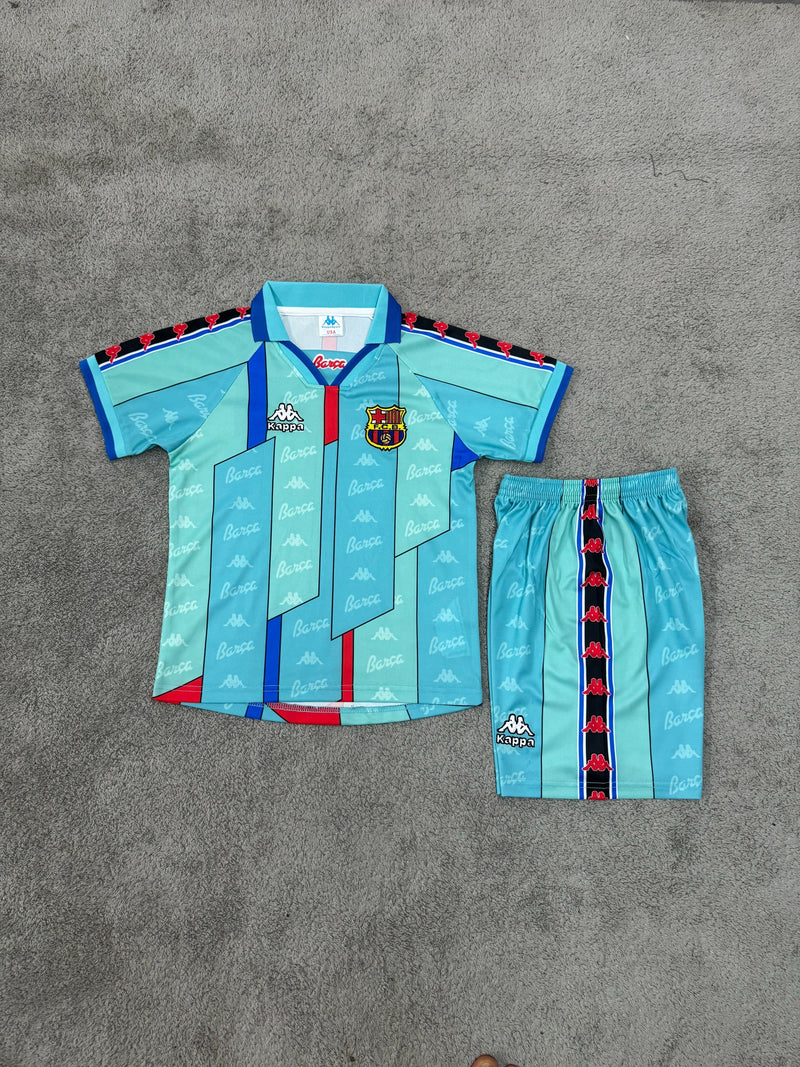 Kit Infantil Barcelona Retrô Away 95/96 Camisa + Shorts Kappa  Unissex - Verde Claro