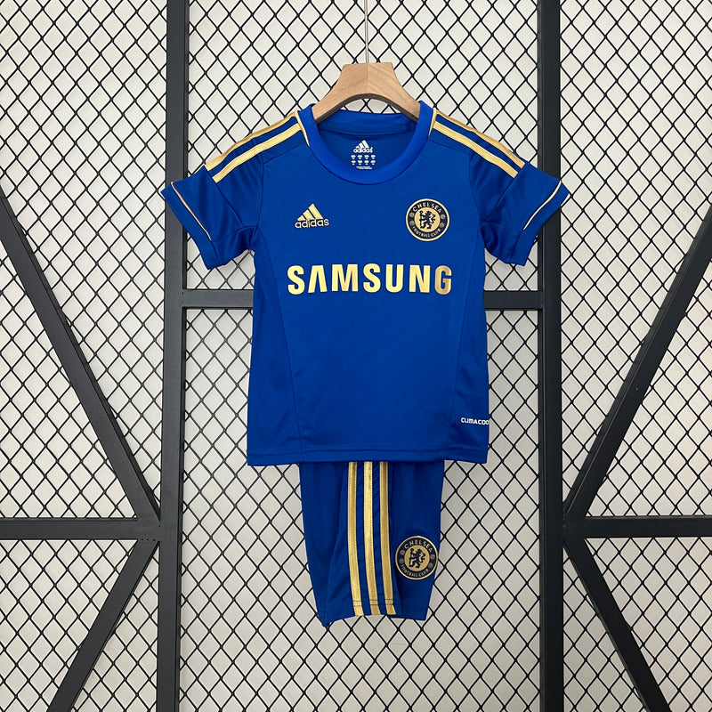 Kit Infantil Chelsea Retrô Home 2013 Camisa + Shorts Nike  Unissex - Azul