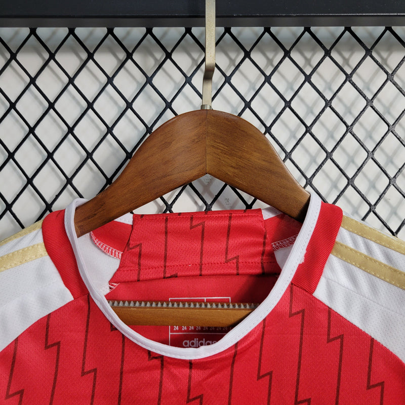 Kit Infantil Arsenal Home 23/24 Camisa + Shorts Adidas Unissex - Vermelho e Branco